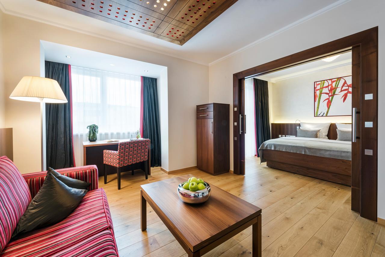 Villa Vitalis Medical Health Resort Aspach im Innkreis Esterno foto