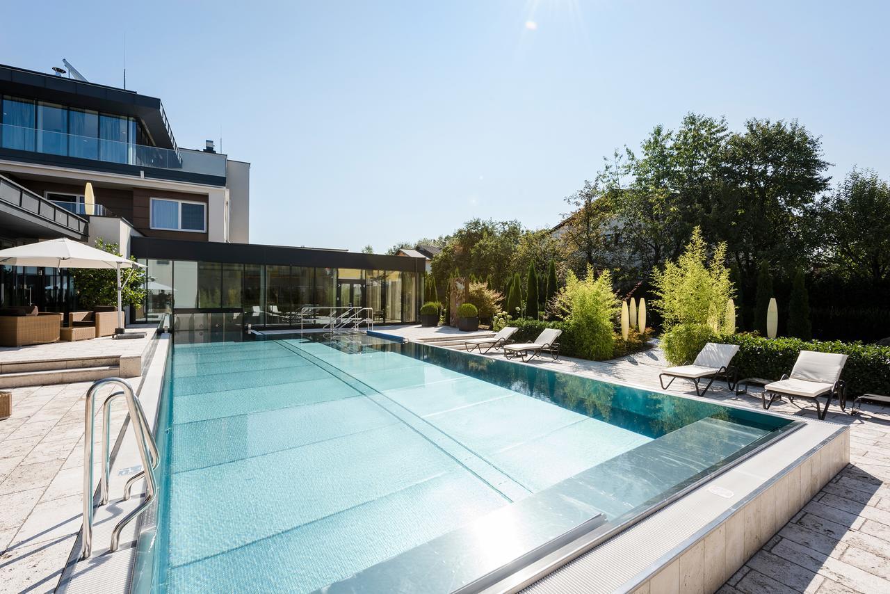Villa Vitalis Medical Health Resort Aspach im Innkreis Esterno foto